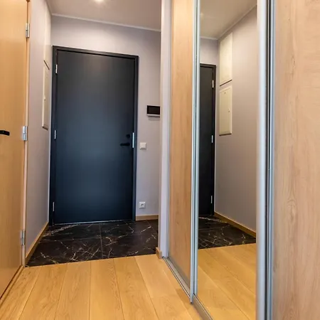 Apartment Cozy Center Studioapartment, Free Parking